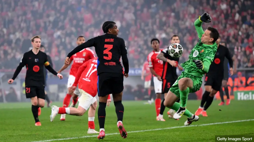 Wojciech-Szczesny-vs-Benfica.jpg