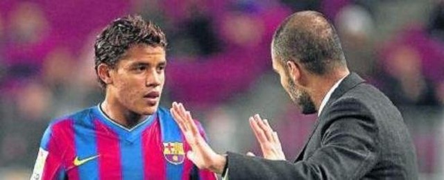 Jonathan dos Santos và Pep Guardiola