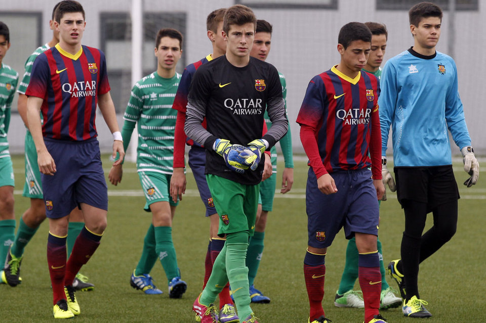 Inaki Pena trong màu áo thủ môn Barça