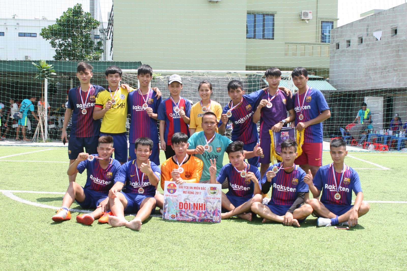 FCB-Hung-Yen-giai-nhi